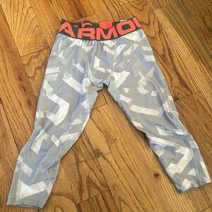 Under Armour Tights / Leggings, Size Youth XS.